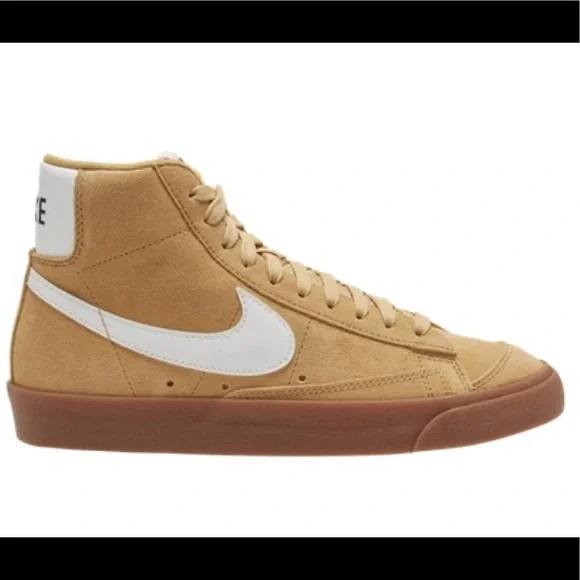 NWOT Nike Blazer Mid ‘77 Suede Twine/ Summit White Sneakers — Size 7 - Picture 1 of 11